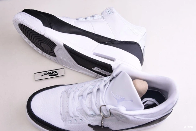Rep MAX FRAGMENT 3 JORDAN DA3595-100 AIR 0817
